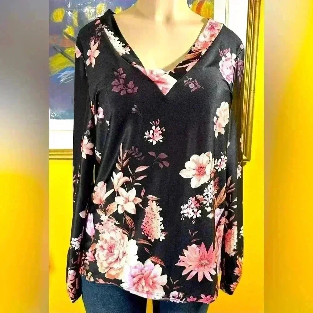 Loveu Dear Womens Size XL Floral‎ Print Womens Top